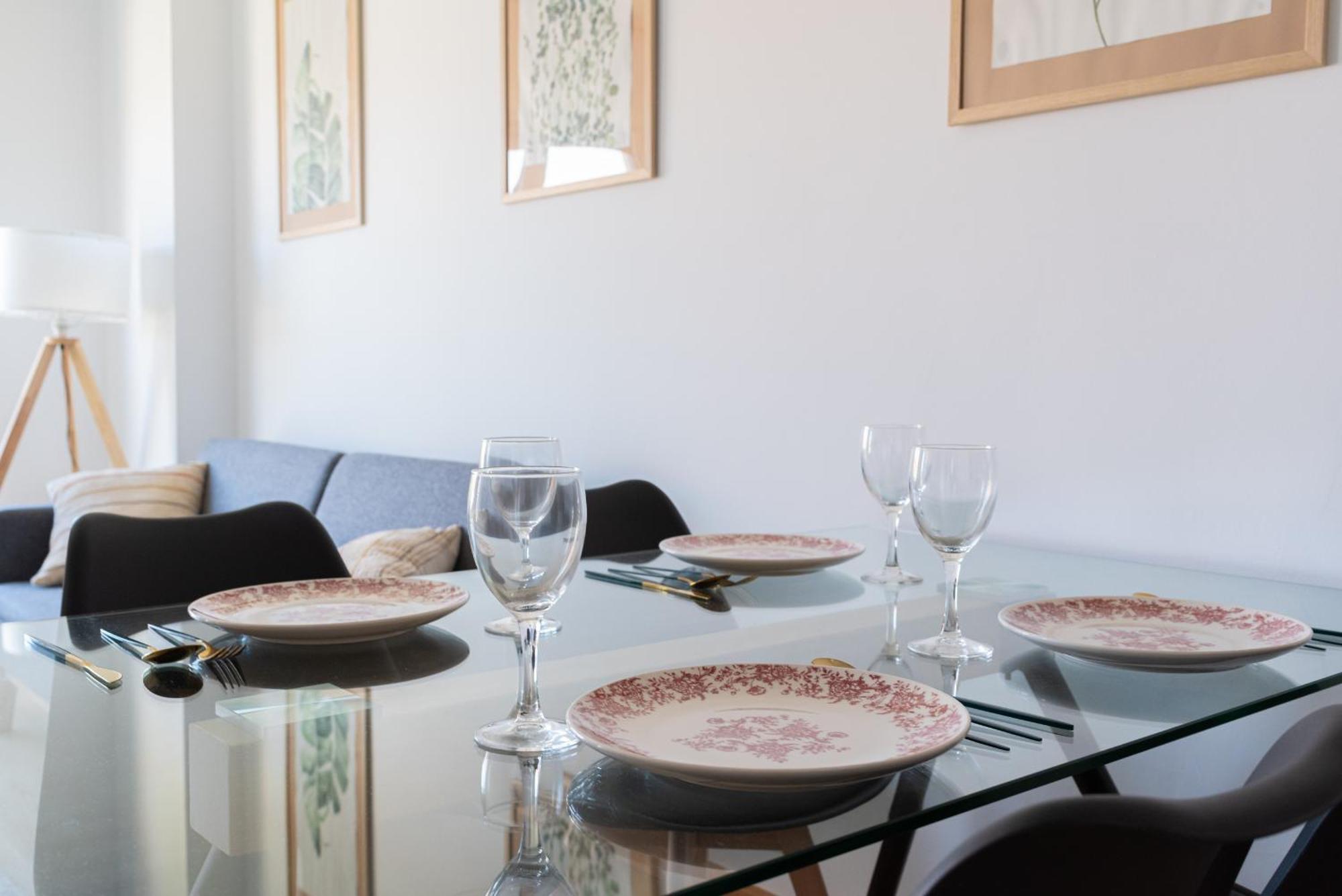 By Ladeira Apartment *